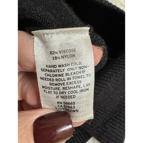 Sejour Nylon Cardigan Sweater Womens 2X Black Minimalist Lagenlook Button Up - Picture 6 of 6